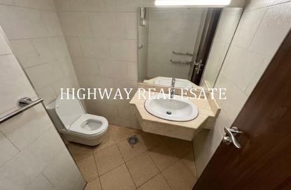 Apartment - 2 - 2 for rent in Muwailih Building - Muwaileh - Sharjah