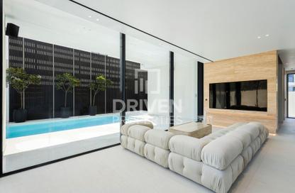 Villa - 4 Bedrooms - 6 Bathrooms for sale in Nad Al Sheba Gardens 1 - Nad Al Sheba Gardens - Nad Al Sheba - Dubai Villa - 4 Bedrooms - 6 Bathrooms for sale in Nad Al Sheba Gardens 1 - Nad Al Sheba Gardens - Nad Al Sheba - Dubai