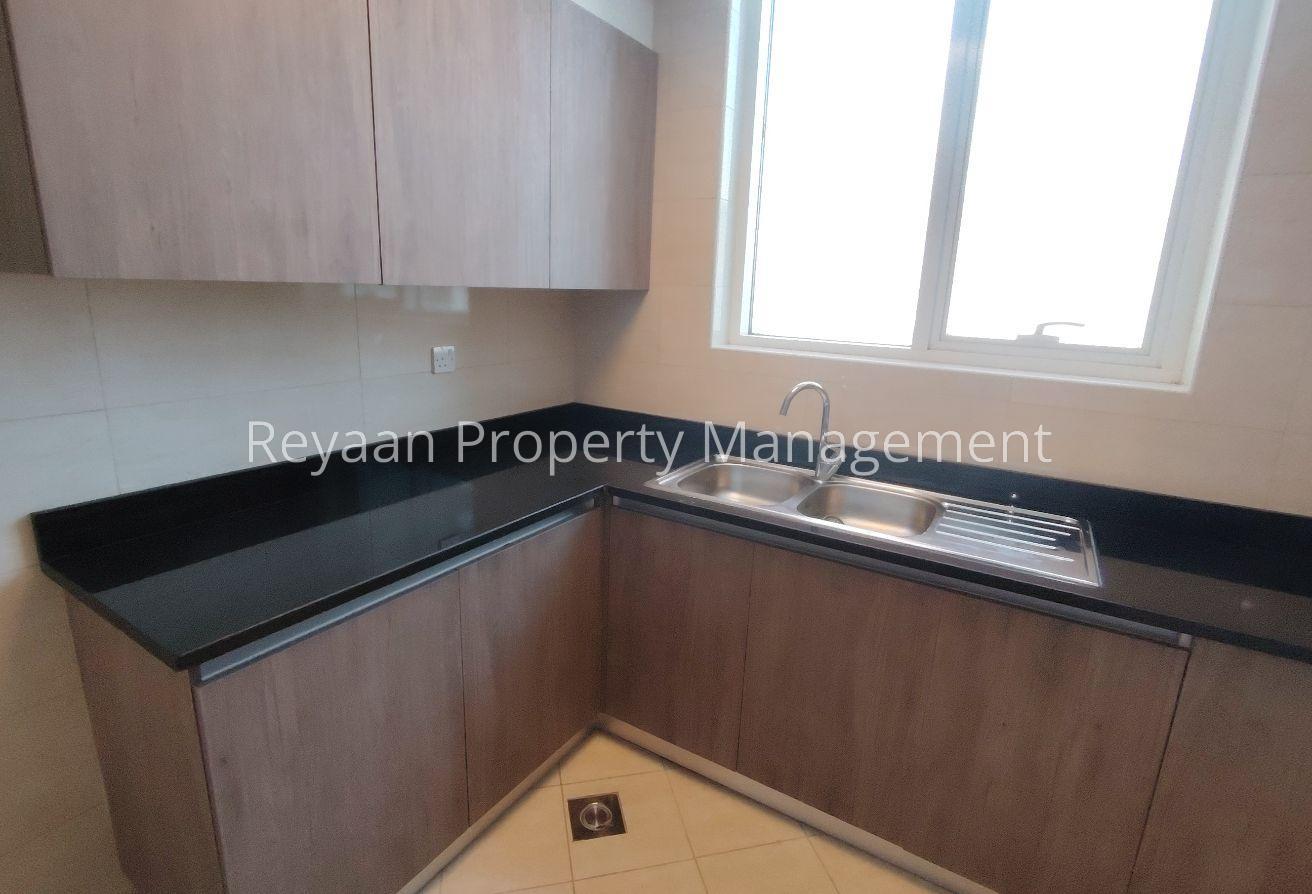 Specious 1BHK in New Building Extra Finishing photo 8