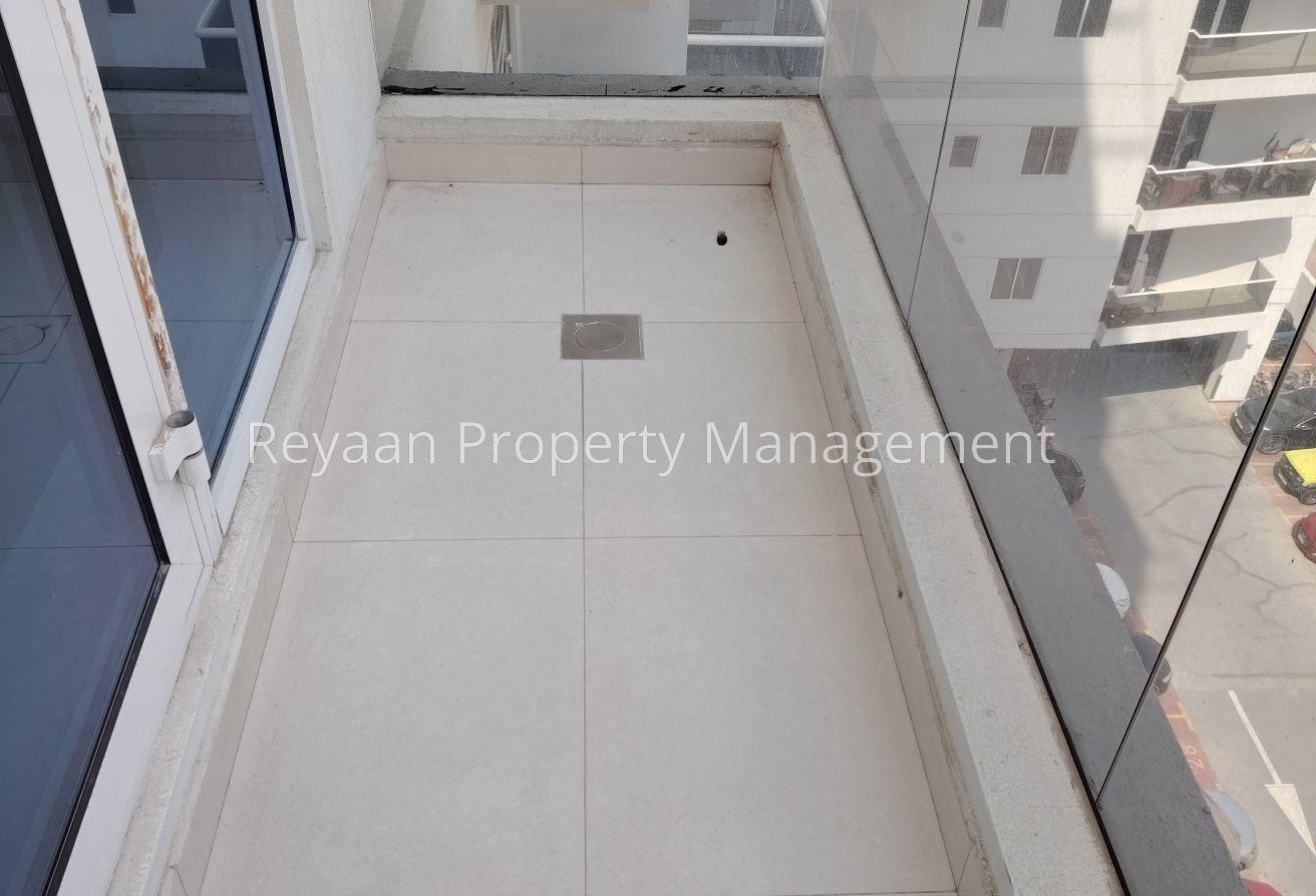 Specious 1BHK in New Building Extra Finishing photo 12