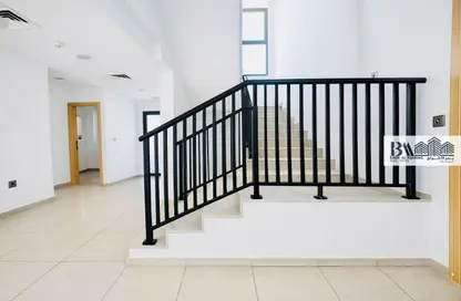 Villa - 4 Bedrooms - 4 Bathrooms for rent in Manazil Al Barsha 01 - Al Barsha 1 - Al Barsha - Dubai