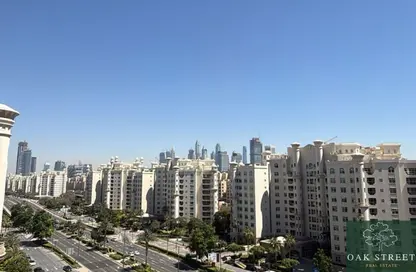 Apartment - 3 Bedrooms - 4 Bathrooms for rent in Al Das - Shoreline Apartments - Palm Jumeirah - Dubai