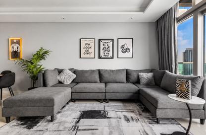 Apartment - 2 - 2 for sale in Paramount Tower Hotel  and  Residences - Business Bay - Dubai