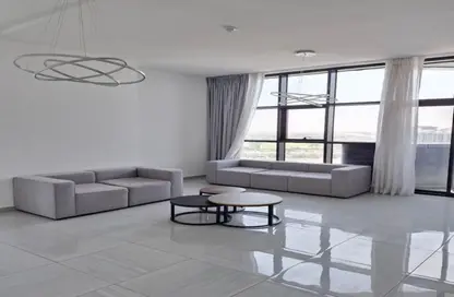 شقة - غرفة نوم - 2 حمامات للايجار في برج او2 - منطقة 14 - قرية جميرا الدائرية - دبي