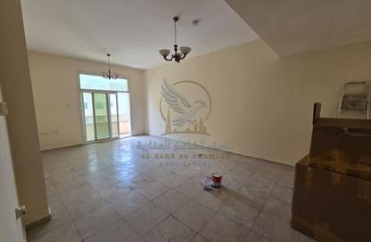 Apartment - 1 - 2 for rent in Al Qulaya'ah - Al Sharq - Sharjah