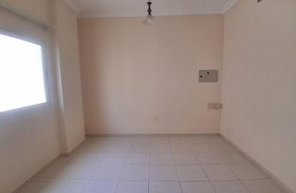 Apartment - Studio - 1 Bathroom for rent in Fire Station Road - Muwaileh - Sharjah