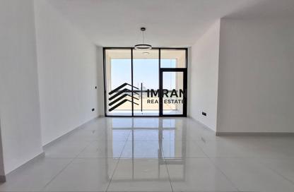Apartment - 3 Bedrooms - 3 Bathrooms for rent in Tilal City - Sharjah Apartment - 3 Bedrooms - 3 Bathrooms for rent in Tilal City - Sharjah