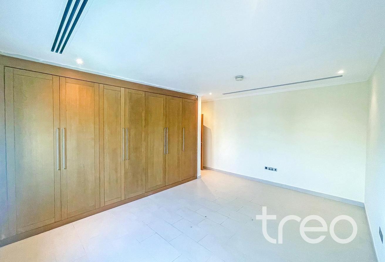 Prime Location | 4 Bed Large | Quiet Area photo 17
