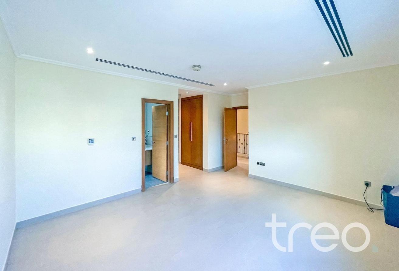 Prime Location | 4 Bed Large | Quiet Area photo 14