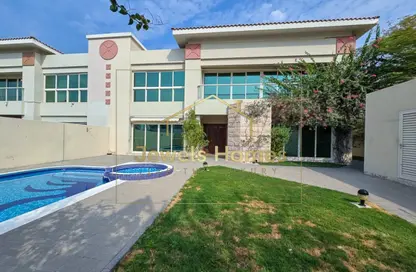 Villa - 5 Bedrooms - 4 Bathrooms for rent in Jumeirah 2 - Jumeirah - Dubai Villa - 5 Bedrooms - 4 Bathrooms for rent in Jumeirah 2 - Jumeirah - Dubai