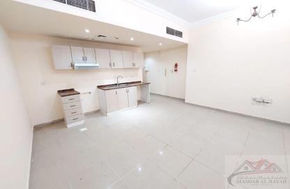 Apartment - Studio - 1 for rent in Al Hafeet Tower 6 - Al Nahda - Sharjah
