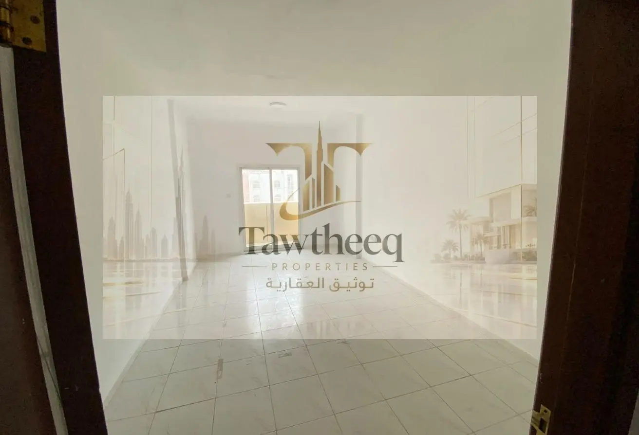 163719300 - Property Main Image