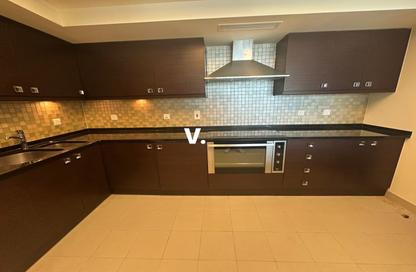 Apartment - 2 - 2 for rent in Sama Tower - Trade Centre First - World Trade Center - Dubai