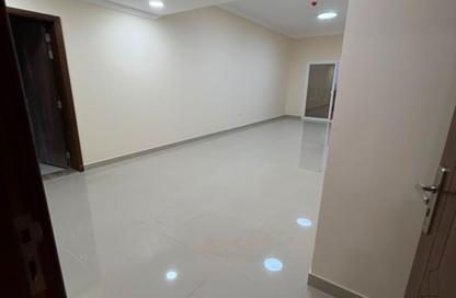 Apartment - 1 Bedroom - 2 Bathrooms for rent in Al Jurf Industrial 1 - Al Jurf Industrial - Ajman Apartment - 1 Bedroom - 2 Bathrooms for rent in Al Jurf Industrial 1 - Al Jurf Industrial - Ajman