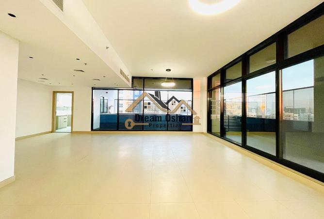 2OkO4AX3aym - Property Main Image