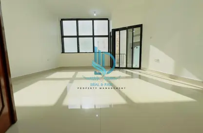 شقة - 2 غرف نوم - 2 حمامات للايجار في الخالدية - أبوظبي