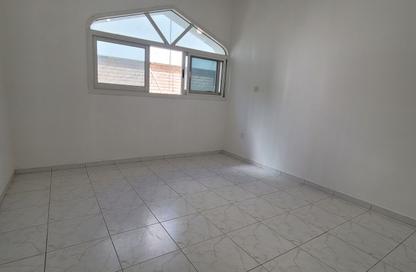 Apartment - Studio - 1 for rent in Khalidiya Street - Al Khalidiya - Abu Dhabi