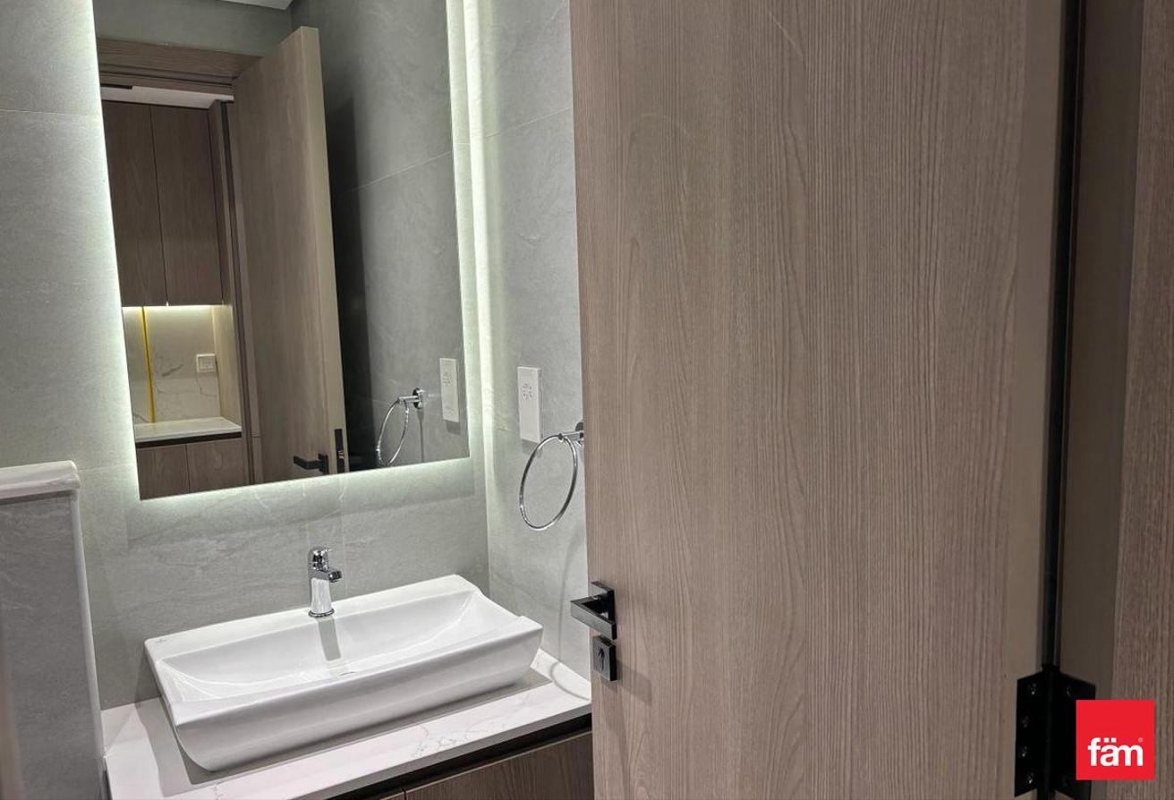 Fully Furnished, Road View, Ready To Move, Vacantt photo 6