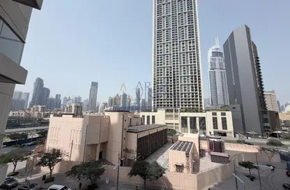 شقة - 2 غرف نوم - 3 حمامات للايجار في بوديوم برج فيوز - برج فيوز - وسط مدينة دبي - دبي