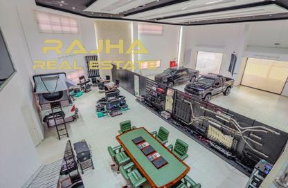 Warehouse - Studio - 3 Bathrooms for rent in Al Khawaneej 1 - Al Khawaneej - Dubai