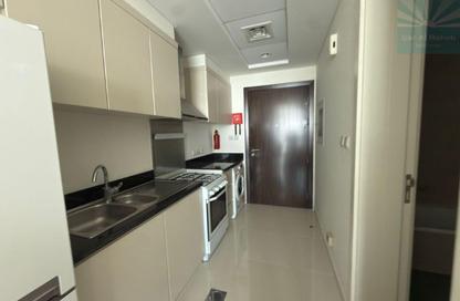 Apartment - Studio - 1 for rent in Carson A - Carson - Damac Hills - Dubai