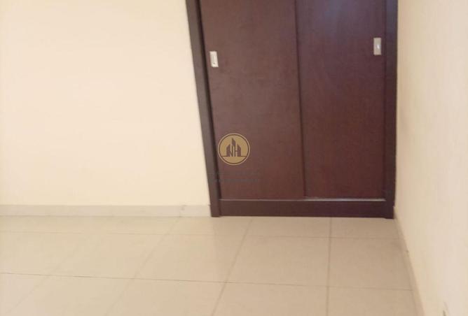 70699840 - صورة العقار 3