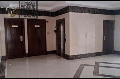 عمارة بالكامل - 7+ - 7+ للبيع في بناية الظاهري - الشويحنة - الشارقة