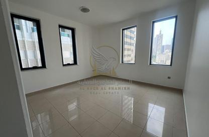 Apartment - 2 - 2 for rent in Al Majaz 3 - Al Majaz - Sharjah