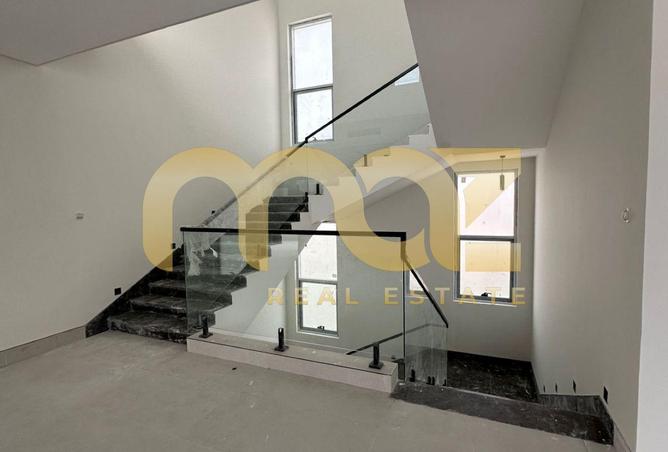 53572874 - صورة العقار 3