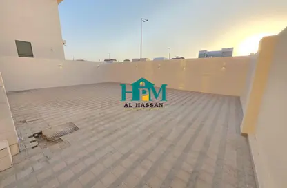 Villa - 3 Bedrooms - 4 Bathrooms for rent in Madinat Al Riyad - Abu Dhabi