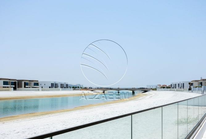 5-bed villa in Seef Al Jubail · Vacant — photo 3