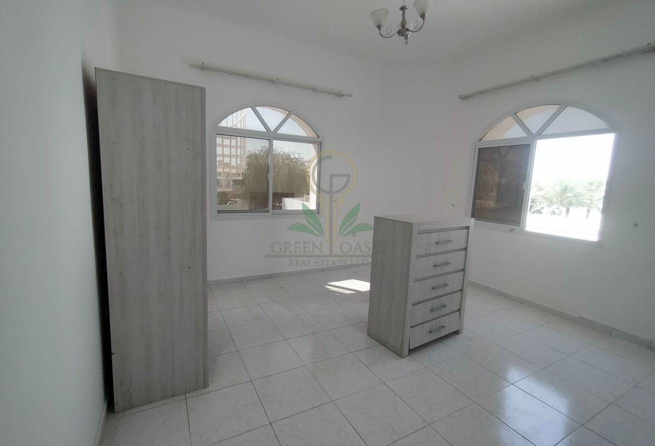 Massive Villa | Renovated | 6 Bedrooms | Al Wasl photo 8