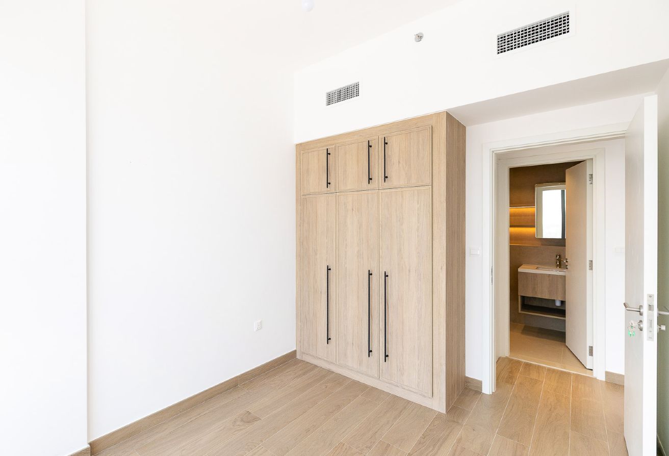 1 bedroom apartment in Liva, Town Square: 6