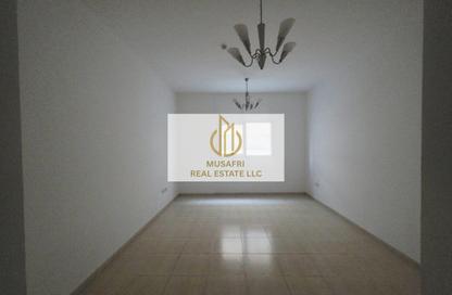 Apartment - 2 Bedrooms - 2 Bathrooms for rent in New Al Taawun Road - Al Taawun - Sharjah