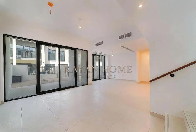 68300361 - Property Image 3