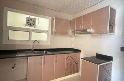 Apartment - 1 Bedroom - 2 Bathrooms for rent in Al Jurf Industrial 3 - Al Jurf Industrial - Ajman Apartment - 1 Bedroom - 2 Bathrooms for rent in Al Jurf Industrial 3 - Al Jurf Industrial - Ajman