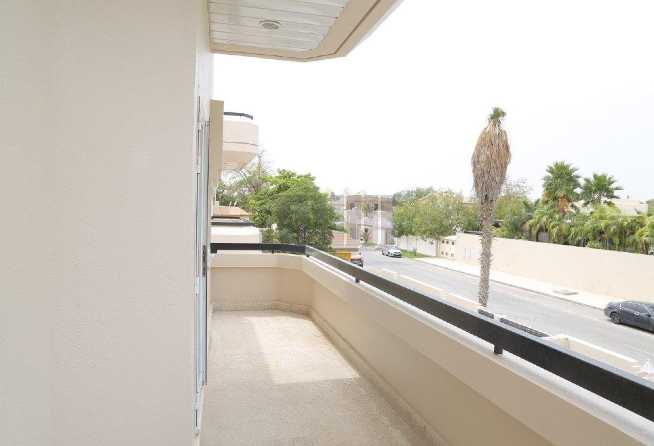 Available | 5BR Villa + Study | w/ Pool photo 8