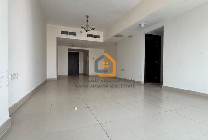 137454080 - Property Image 2