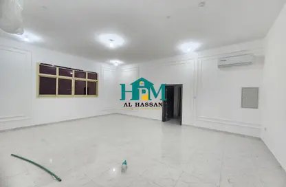 شقة - 3 غرف نوم - 3 حمامات للايجار في مدينة الرياض - أبوظبي