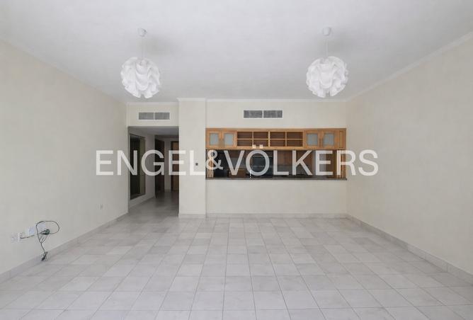 71116650 - Property Image 2