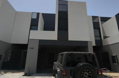 Villa - 4 - 4 for sale in Golf Community - Al Zorah - Ajman