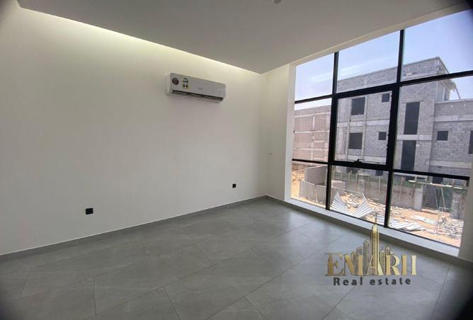 141895549 - صورة العقار 2