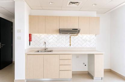 Apartment - Studio - 1 Bathroom for rent in Afnan 1 - Afnan - Midtown - Dubai Production City (IMPZ) - Dubai