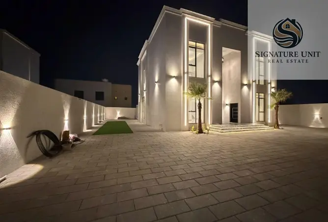 145513379 - Property Image 3