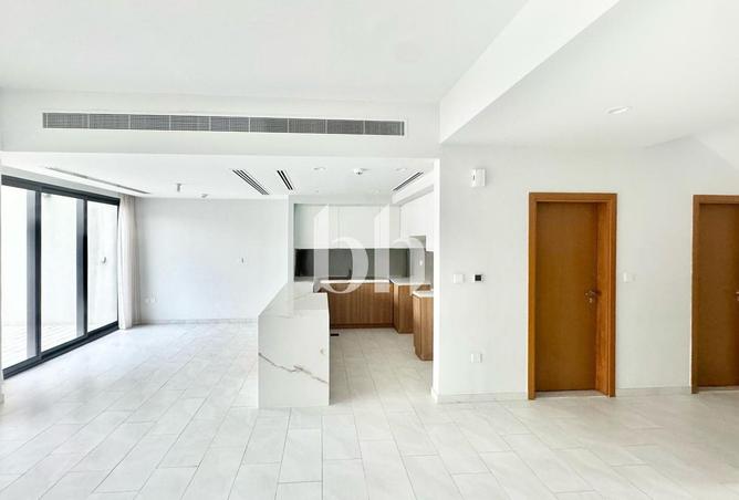 74235867 - Property Image 2