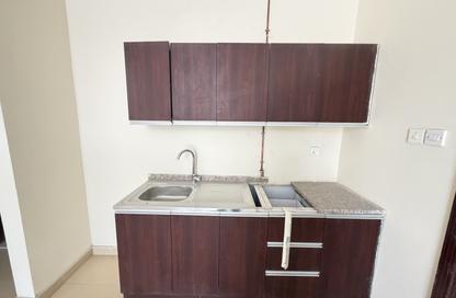 Apartment - Studio - 1 for rent in Fire Station Road - Muwaileh - Sharjah Apartment - Studio - 1 for rent in Fire Station Road - Muwaileh - Sharjah