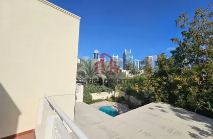 Villa - 4 Bedrooms - 7 Bathrooms for rent in Meadows 2 - Meadows - Dubai