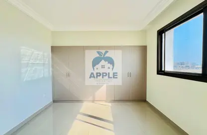 Apartment - 1 Bedroom - 2 Bathrooms for rent in Muwaileh Commercial - Sharjah