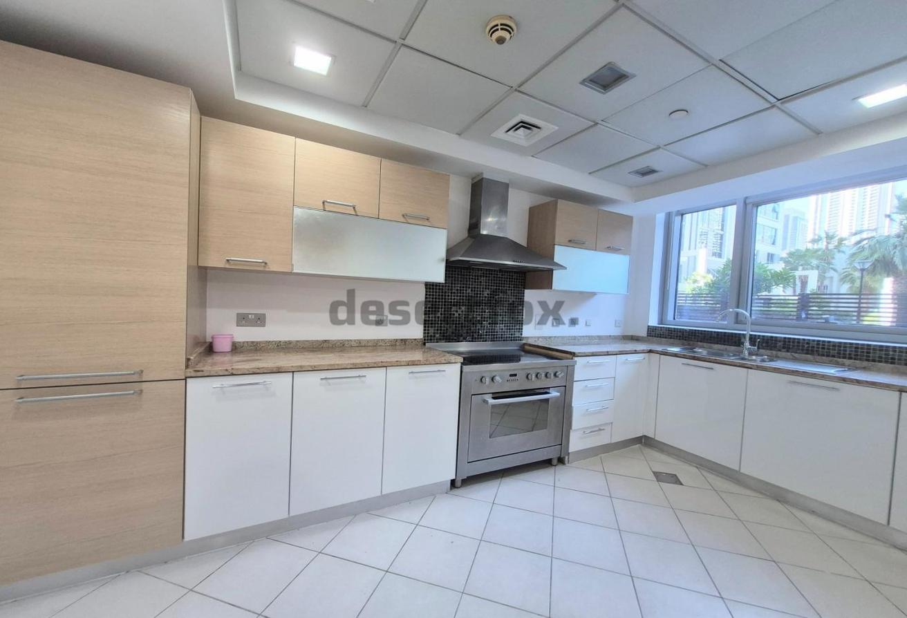 Spacious 3BR + Maid I Executive Towers I Vacant photo 8