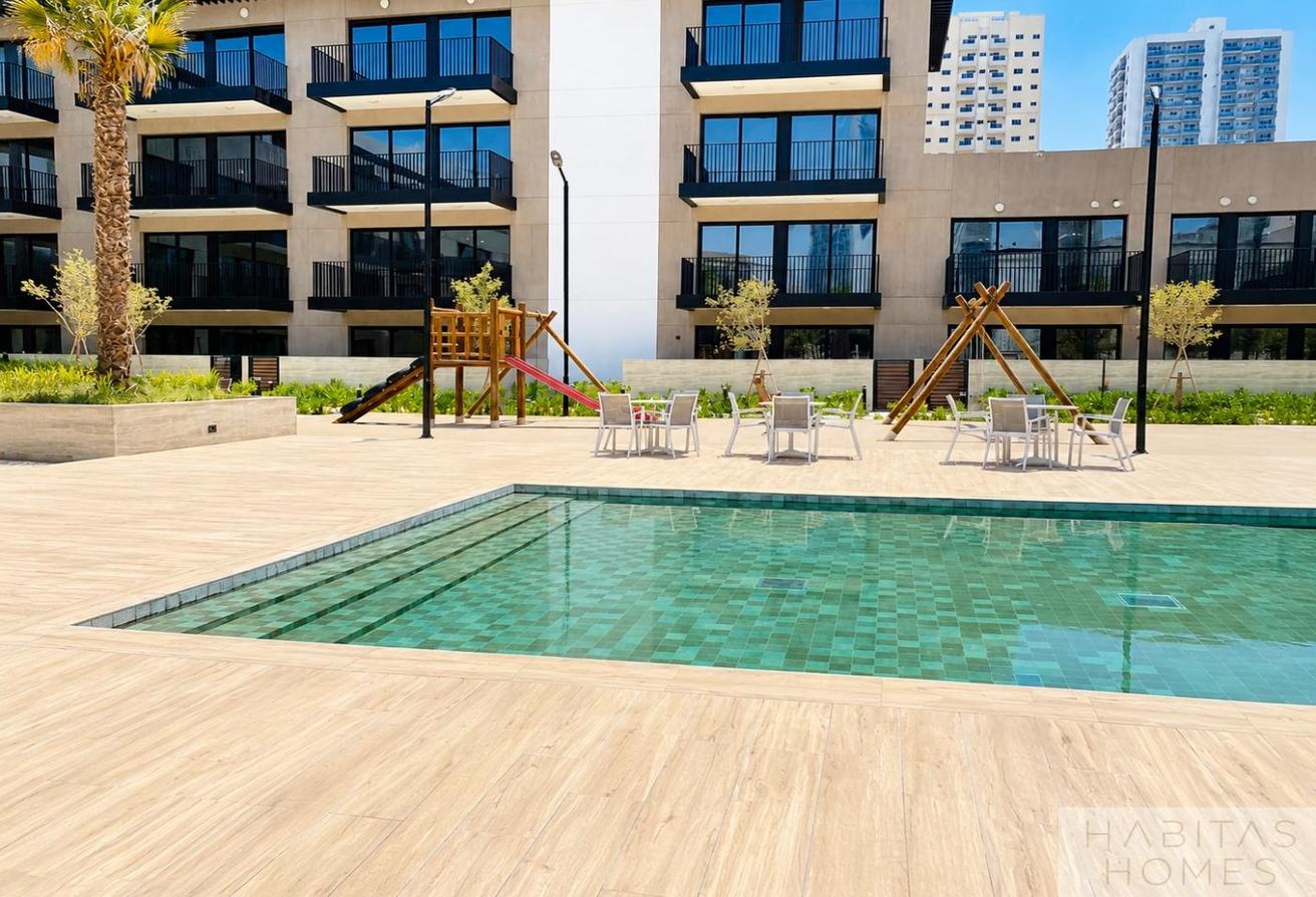 Spacious 1BR + Study | Balcony | Flexible Cheques photo 8